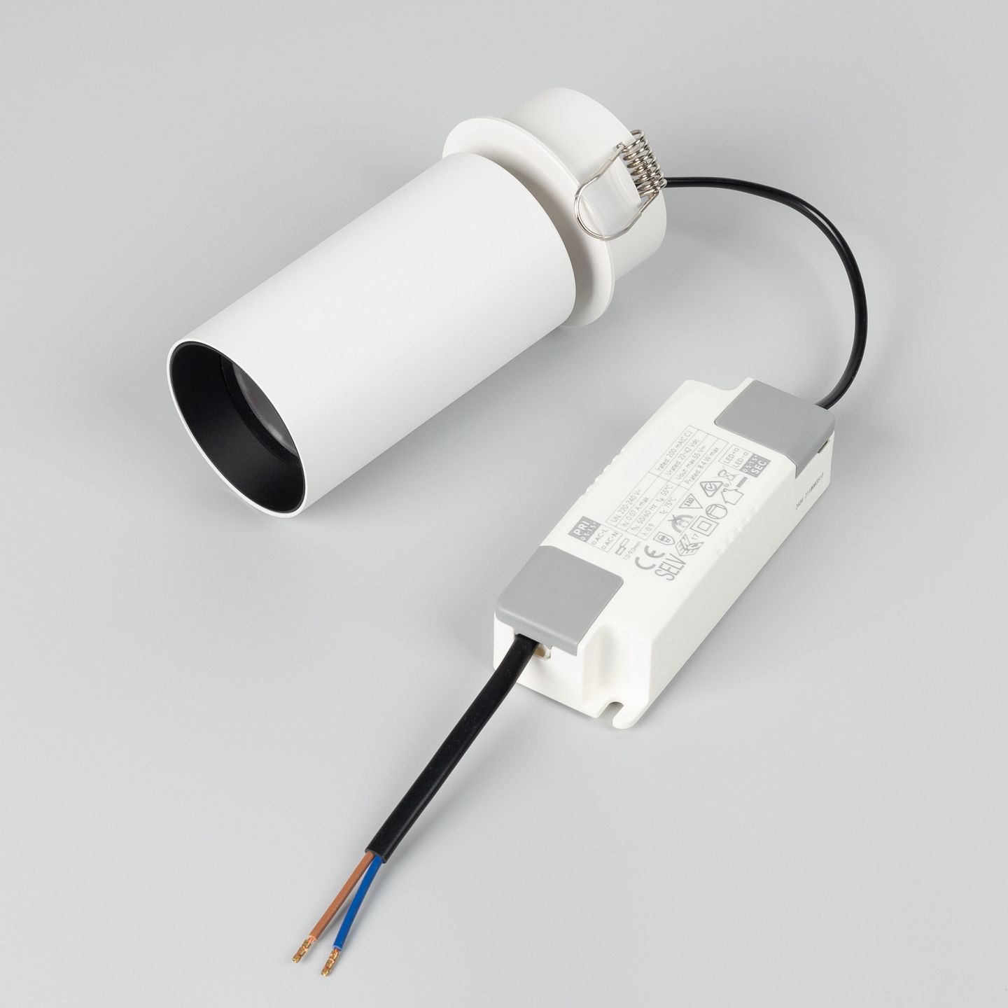 a_DL-12400-0266.jpg