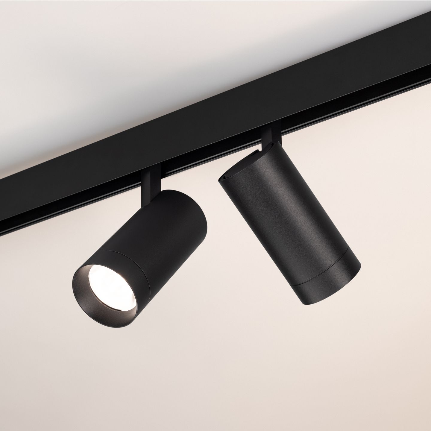 a_DL-12600-0660.jpg